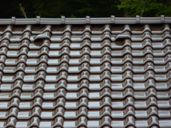 Keramická strešná krytina Röben monza plus maduro - realizácia strechy odvetrávacie škridly