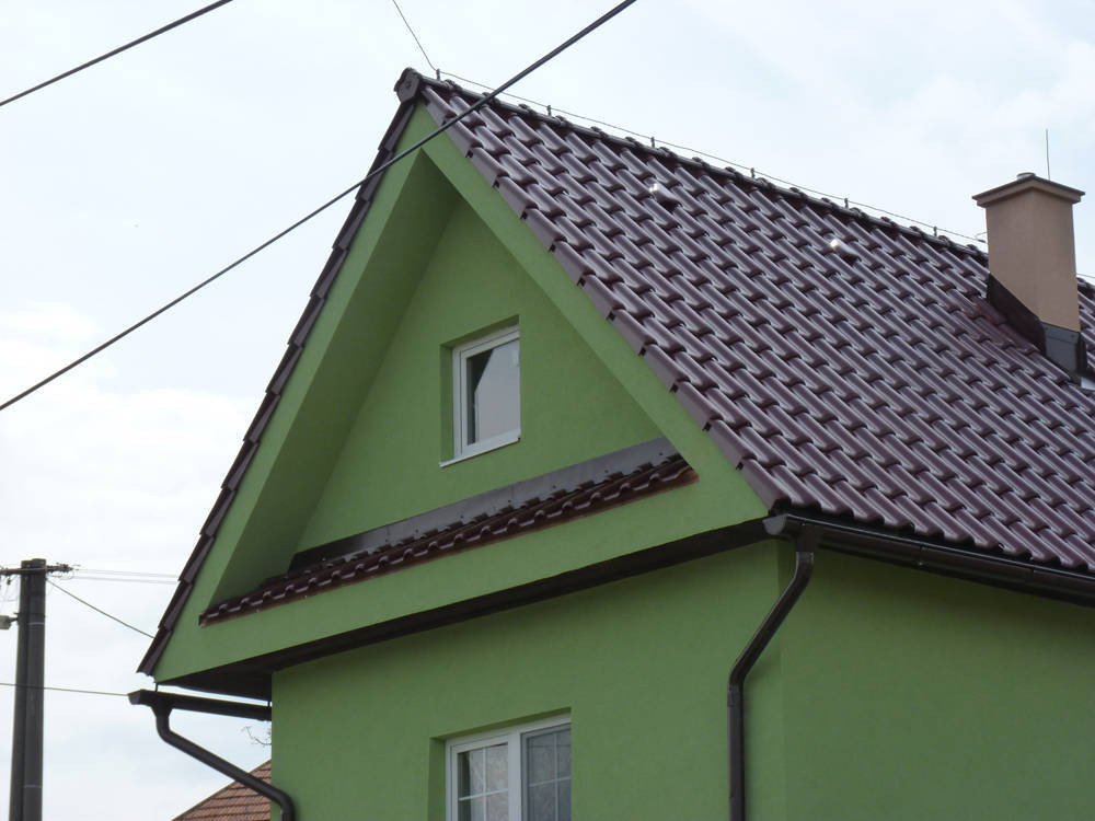 Keramická strešná krytina Röben monza plust rentino glazúra - realizácia strechy